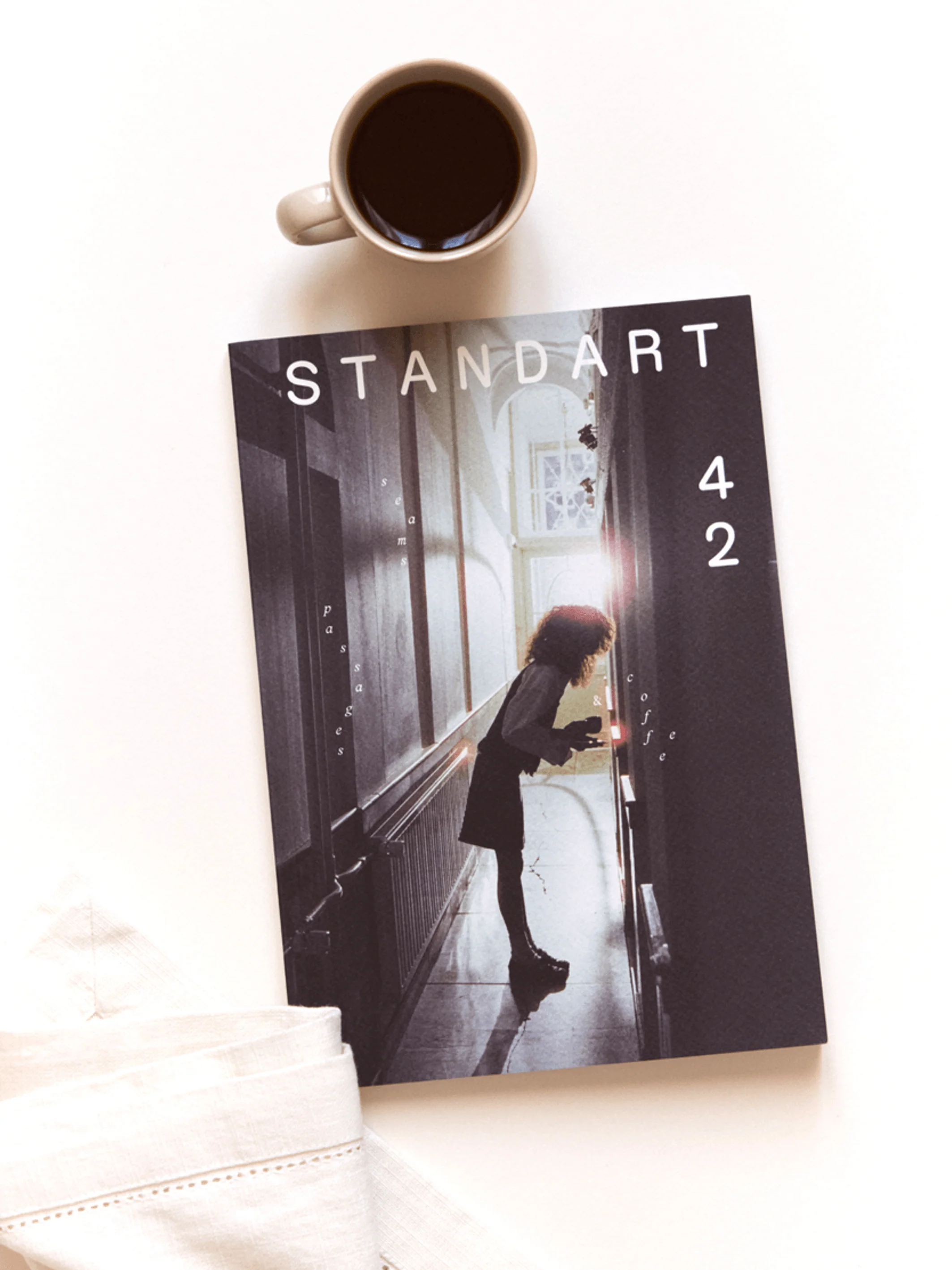 Issue 42: Seams, passages & coffee